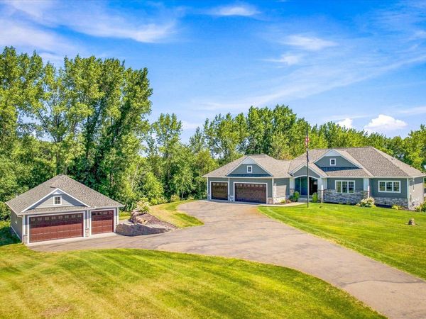 16479 Kiska Street NE, Ham Lake, MN 55304