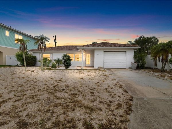 158 LIDO DRIVE , ST PETE BEACH, FL 33706