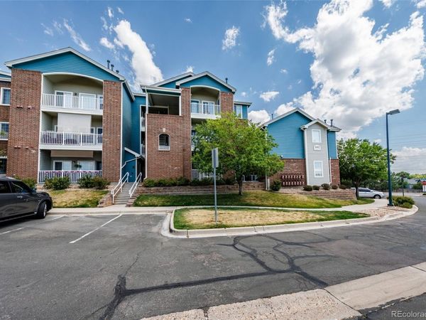 2682 S Cathay Way , Unit 301, Aurora, CO 80013