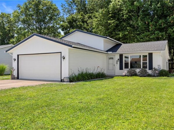 3902 Oxford Drive, Lorain, OH 44053