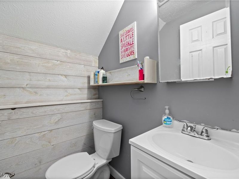 3902 Oxford Drive, Lorain, OH 44053 Photo 30