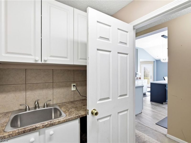 8913 Isabelle Lane, Macedonia, OH 44056 Photo 24