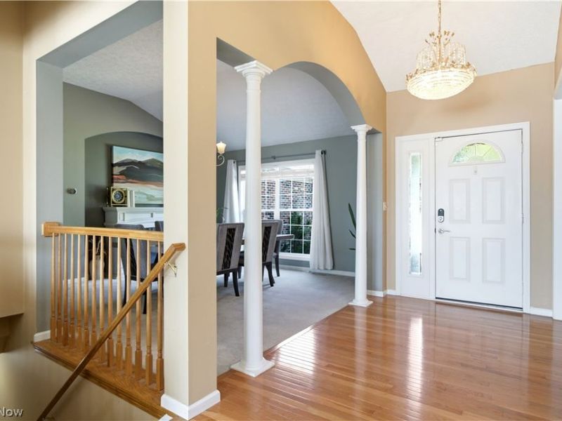 8913 Isabelle Lane, Macedonia, OH 44056 Photo 6