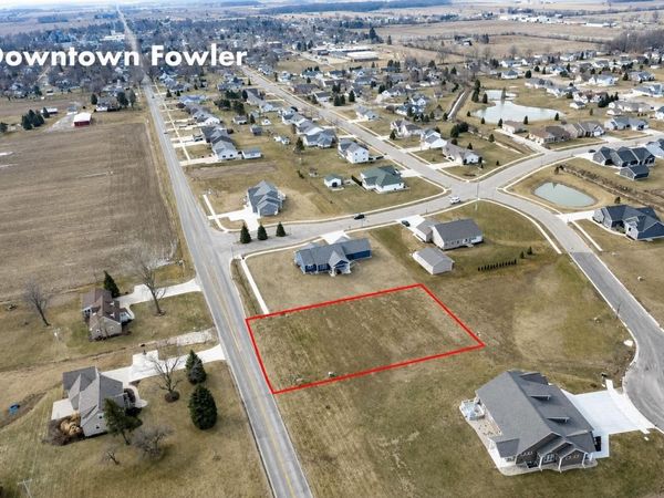 8 Wright Road N, Fowler, MI 48835
