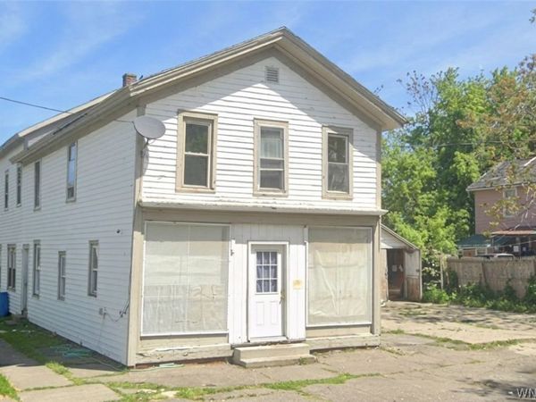 94 E 2nd Street , Dunkirk, NY 14048