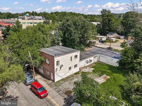9 E 44TH STREET, WILMINGTON, DE 19802