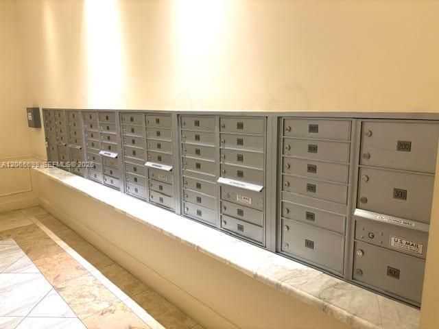 1300 Ponce De Leon Blvd , Unit 409, Coral Gables, FL 33134 Photo