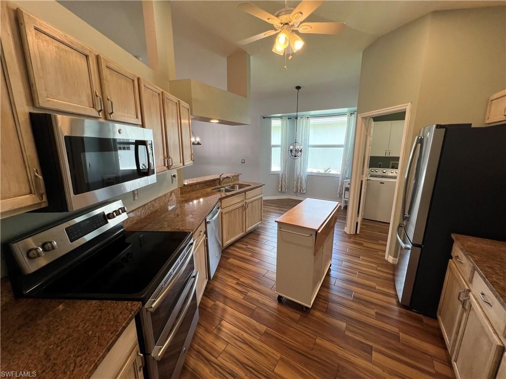 608 Crossfield Cir, Naples, FL 34104 Photo