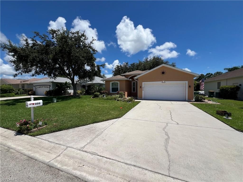 608 Crossfield Cir, Naples, FL 34104 Photo
