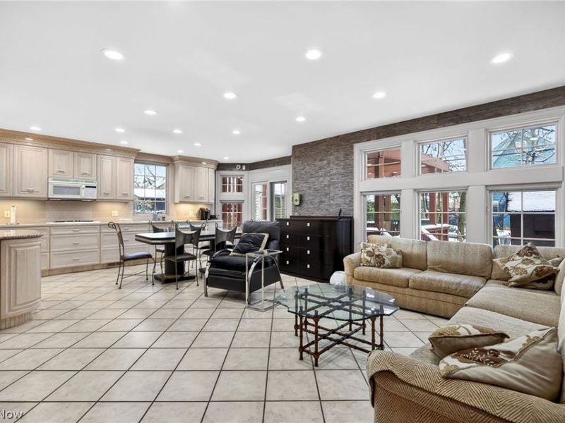 3498 Bainbridge Road, Cleveland Heights, OH 44118 Photo 21