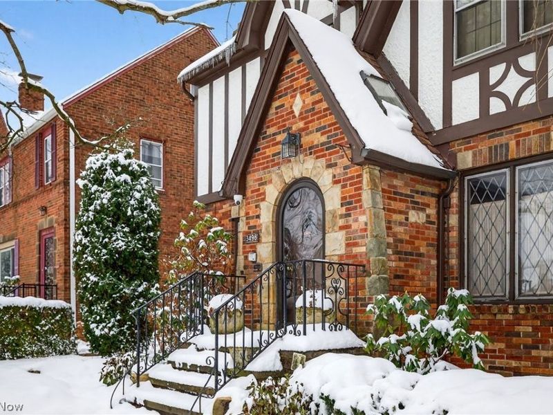 3498 Bainbridge Road, Cleveland Heights, OH 44118 Photo 3