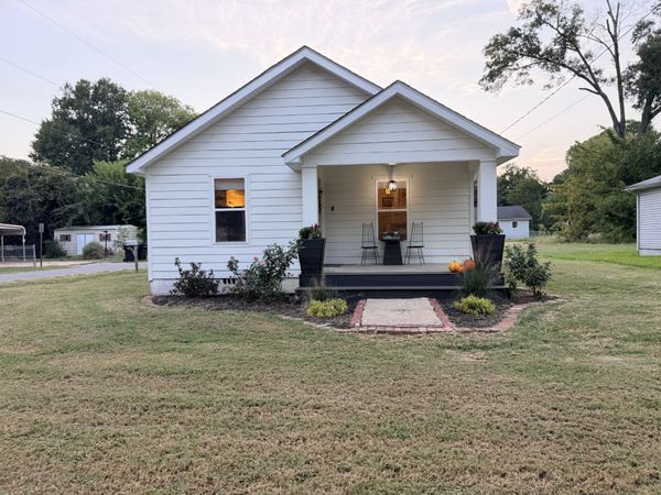 153 Ross Ave, Dyersburg, TN 38024