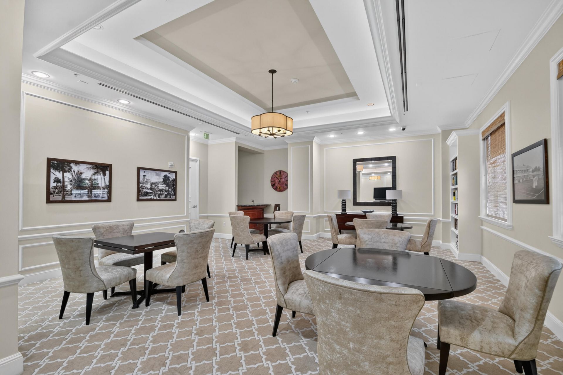 403 S Sapodilla Avenue, Unit 817, West Palm Beach, FL 33401 Photo