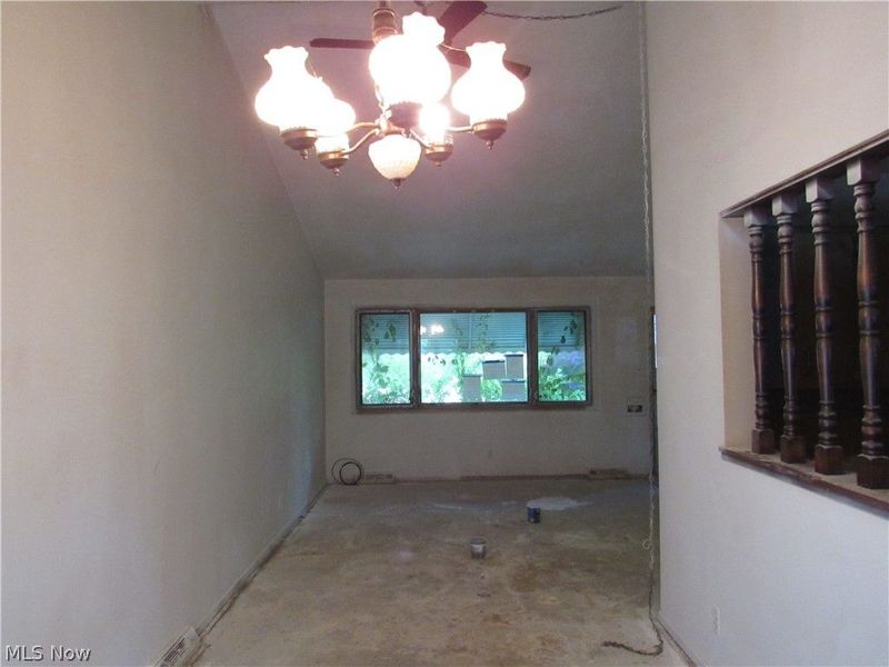 596 Terrace, Willowick, OH 44095 Photo 5