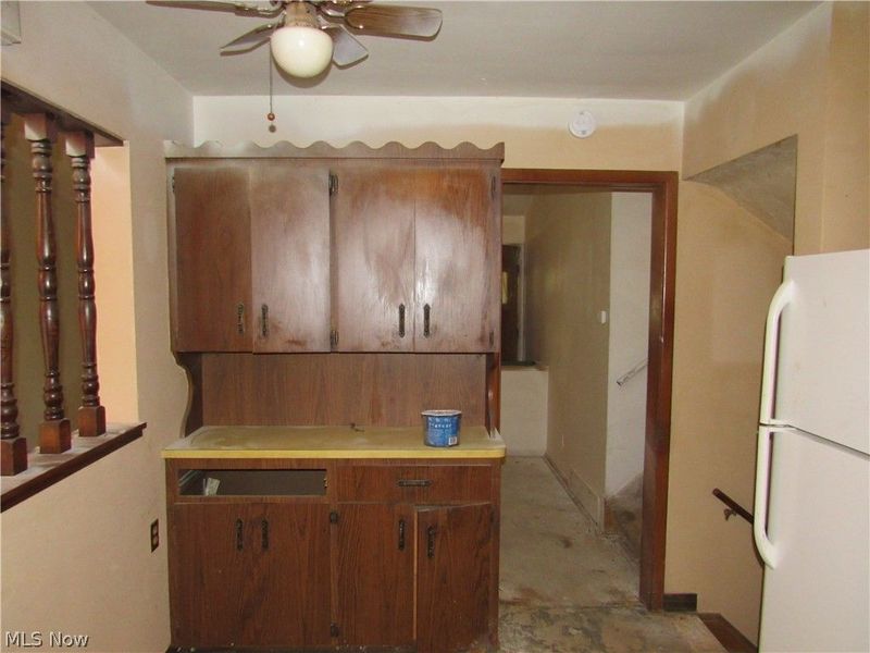 596 Terrace, Willowick, OH 44095 Photo 6