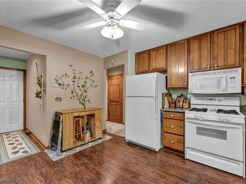 9716 N Avon Belden Road, Grafton, OH 44044 Photo 15