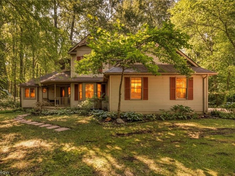 9716 N Avon Belden Road, Grafton, OH 44044 Photo 4