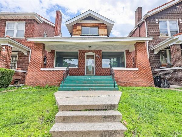 5806 Degiverville Avenue, St Louis, MO 63112