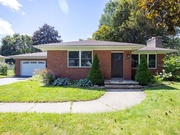 253 Southampton Drive, Rochester, NY 14616