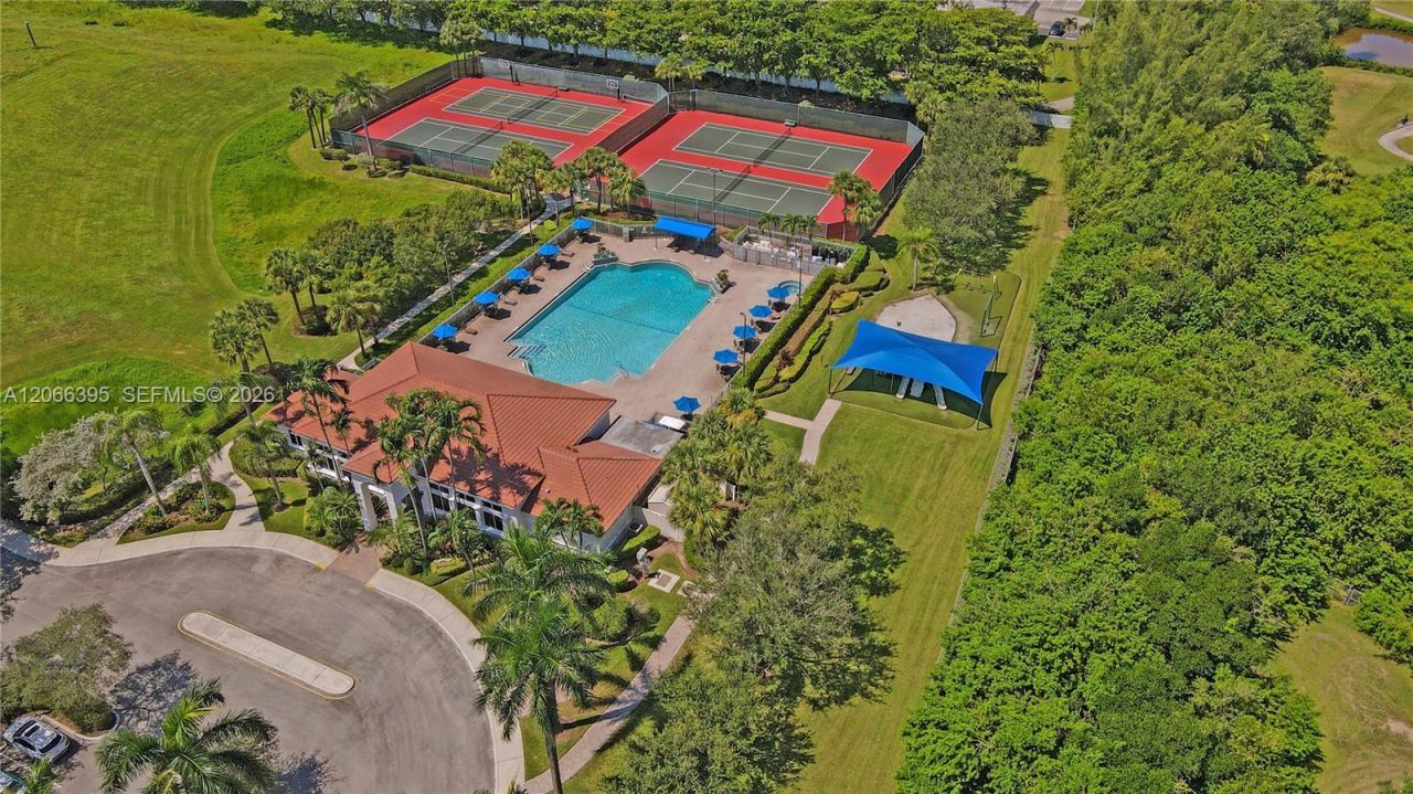 1130 Buttonwood Ln , Unit -, Hollywood, FL 33019 Photo