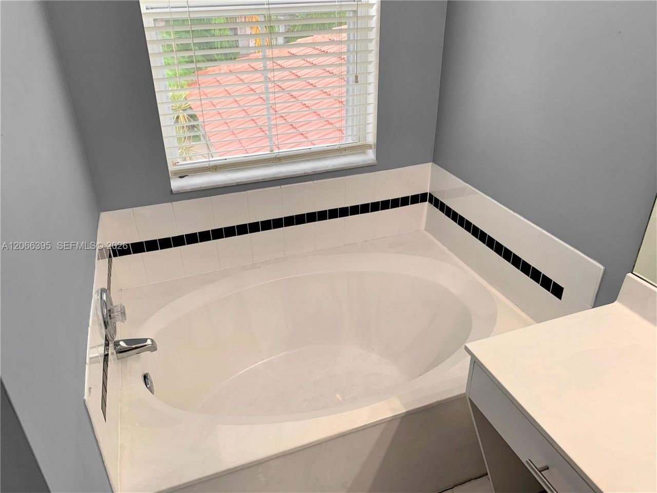 1130 Buttonwood Ln , Unit -, Hollywood, FL 33019 Photo