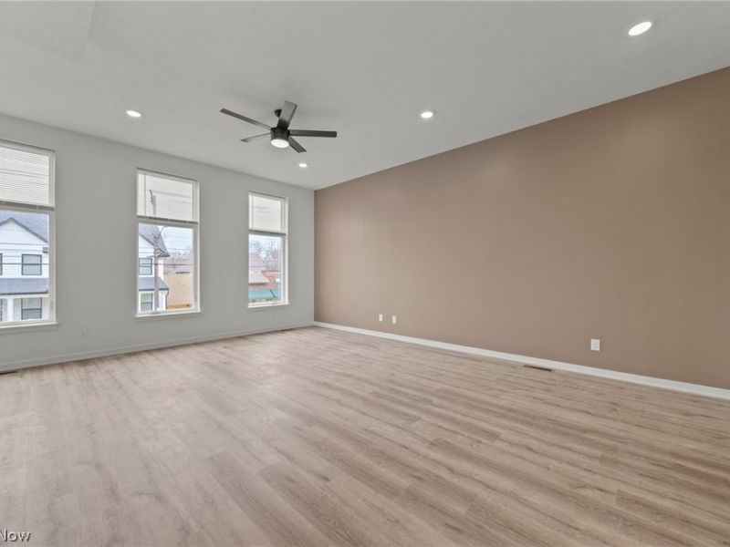 4709 Bridge Avenue , Cleveland, OH 44102 Photo 8