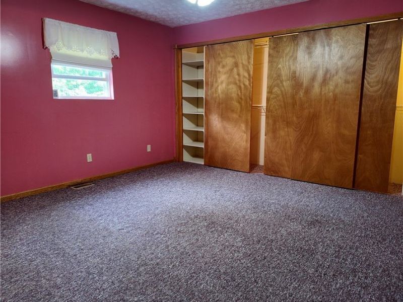 57726 Armstrong Centerville Road, Jacobsburg, OH 43933 Photo 9
