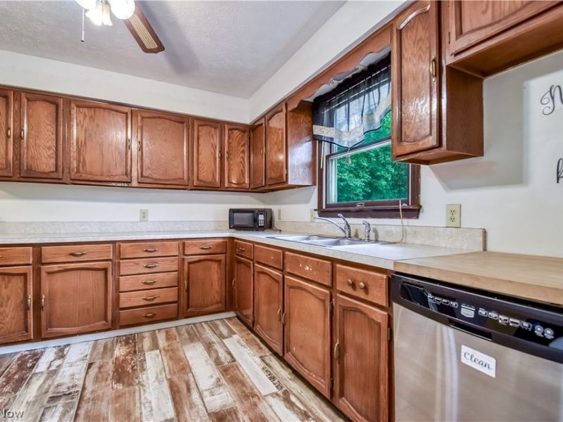 6487 Shaffer Road NW, Warren, OH 44481 Photo 11