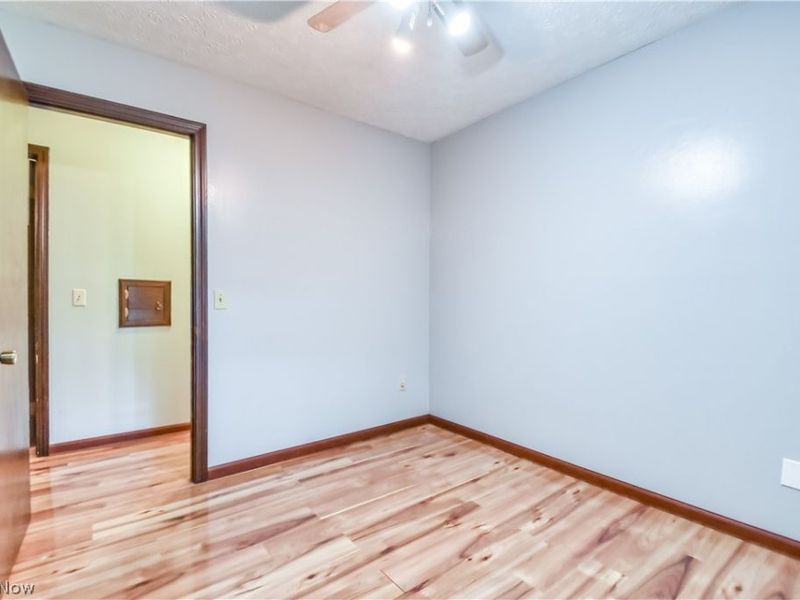 6487 Shaffer Road NW, Warren, OH 44481 Photo 20
