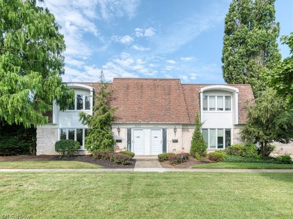 2602 S Green Road , University Heights, OH 44122