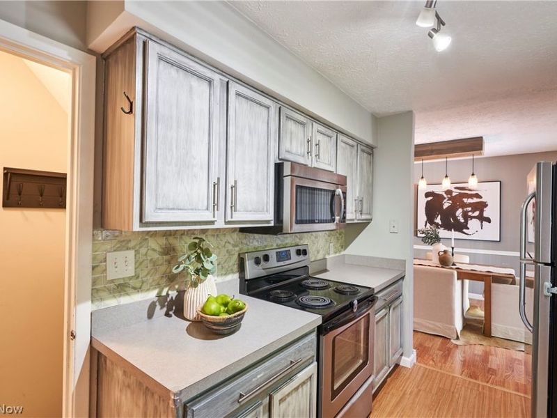 2808 Lynne Road , Green, OH 44312 Photo 8