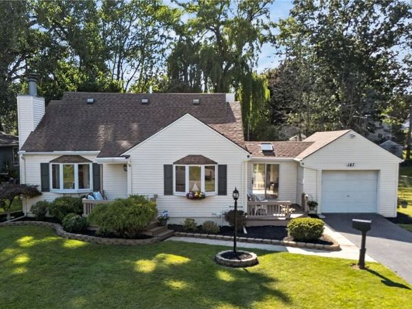 187 Frontenac Hts, Rochester, NY 14001