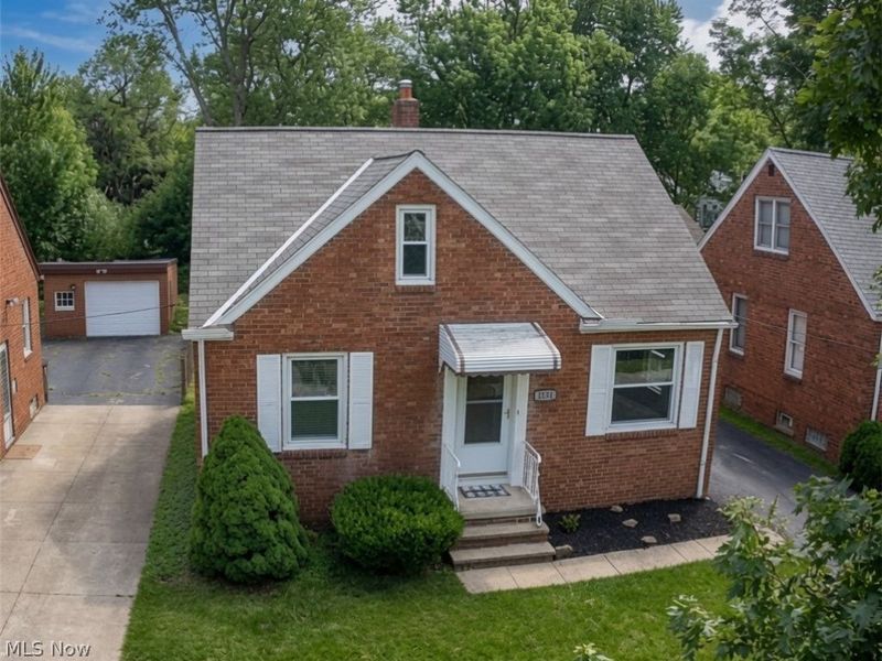 1551 Winchester Road, Lyndhurst, OH 44124 Photo 4