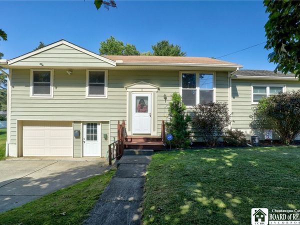 11 Arden Parkway, Jamestown, NY 14701