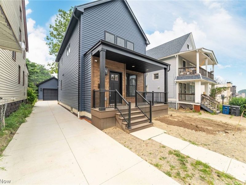 1886 Woodlawn Avenue, Cleveland, OH 44112 Photo 6