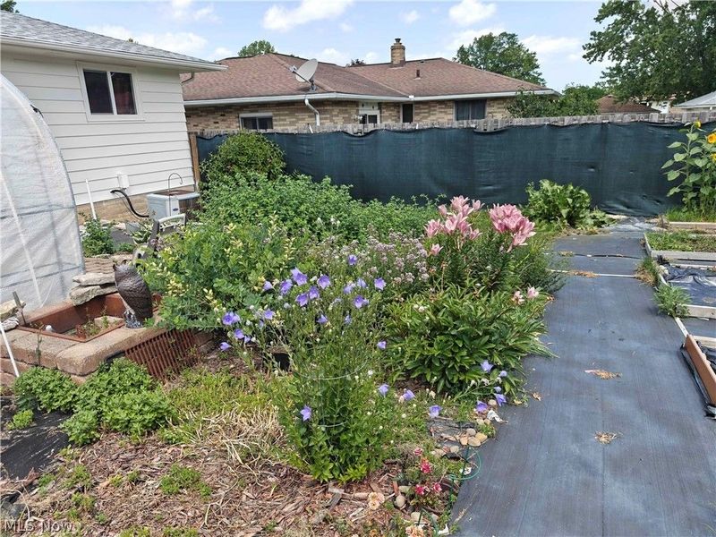 6415 S Park Boulevard, Parma, OH 44134 Photo 38