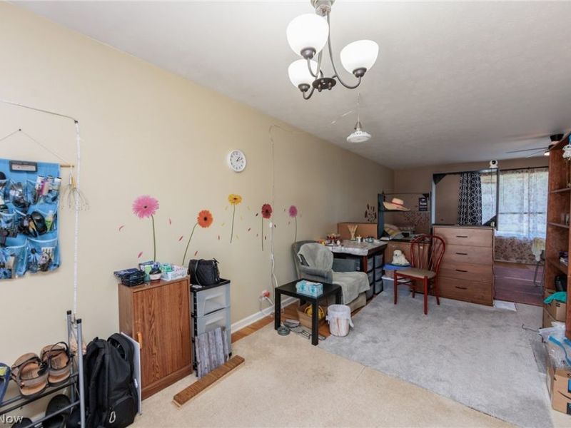 6415 S Park Boulevard, Parma, OH 44134 Photo 7
