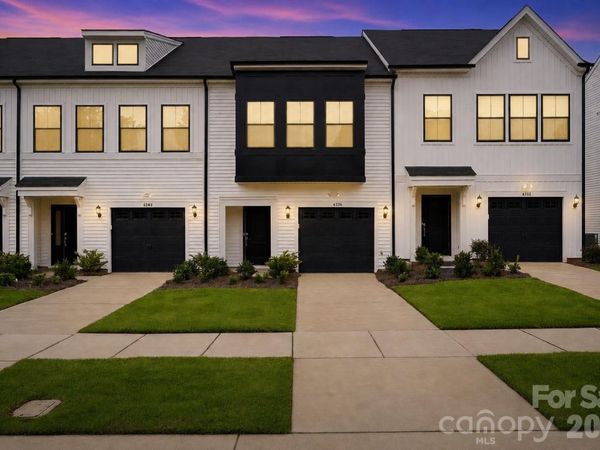 6336 Abelia Avenue, Charlotte, NC 28269