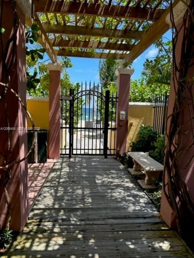 2110 N Ocean Blvd , Unit 8A, Fort Lauderdale, FL 33305 Photo