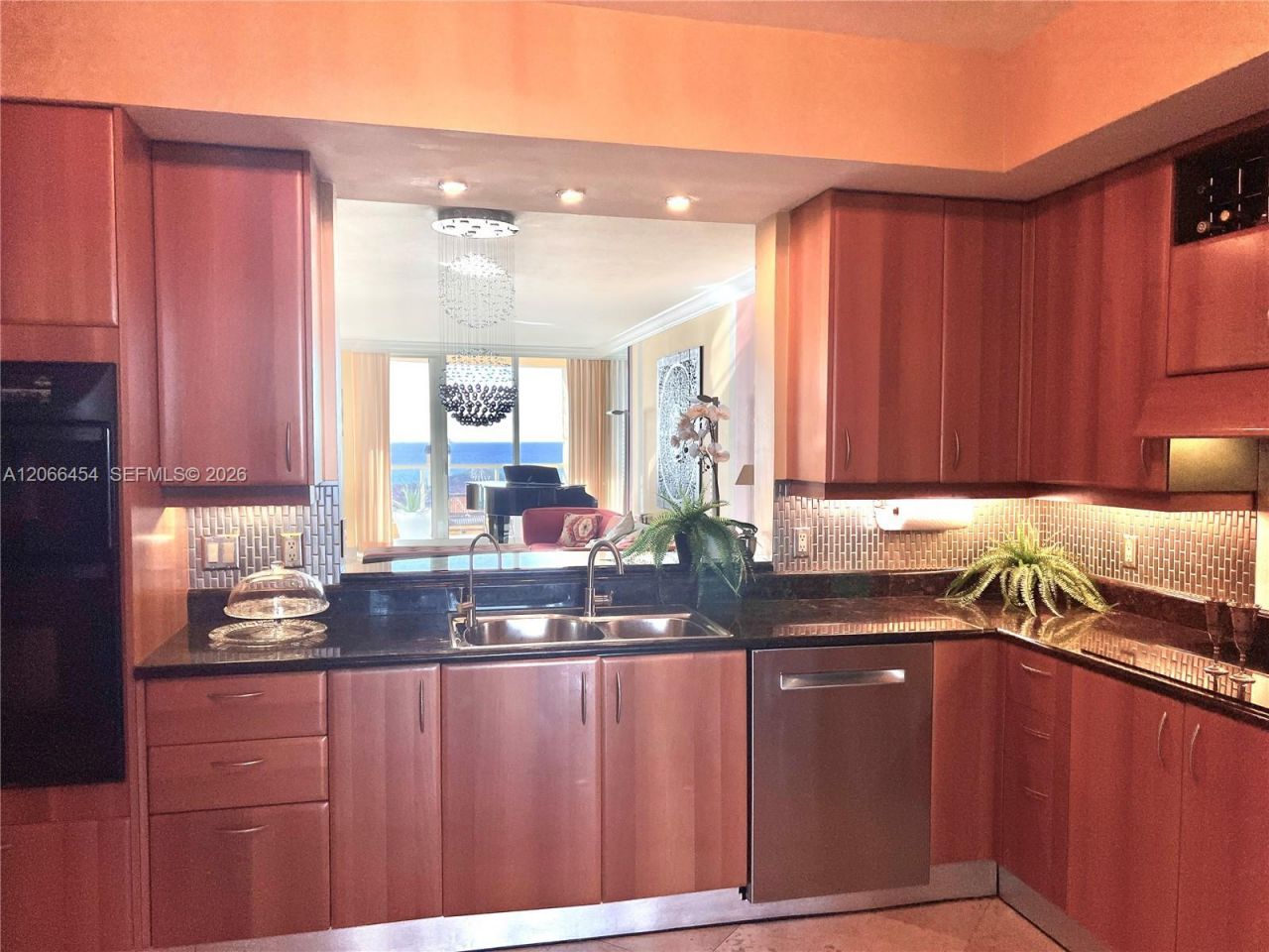2110 N Ocean Blvd , Unit 8A, Fort Lauderdale, FL 33305 Photo