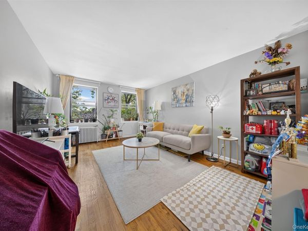 215-43 48th Ave , Unit 3E, Bayside, NY 11361