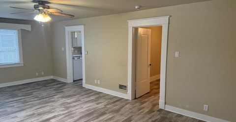357 Roberts Street, Reno, NV 89502 Photo
