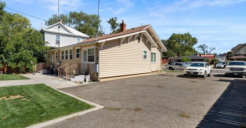357 Roberts Street, Reno, NV 89502 Photo