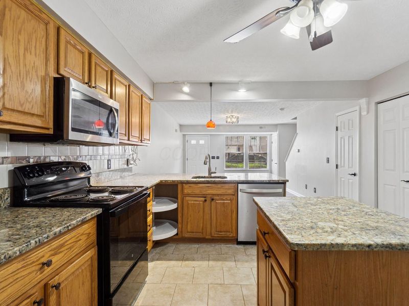 4215 Bowman Meadow Drive , Unit 14, Canal Winchester, OH 43110 Photo 12