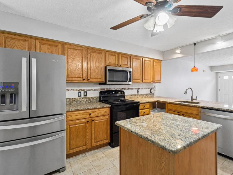4215 Bowman Meadow Drive , Unit 14, Canal Winchester, OH 43110 Photo 13