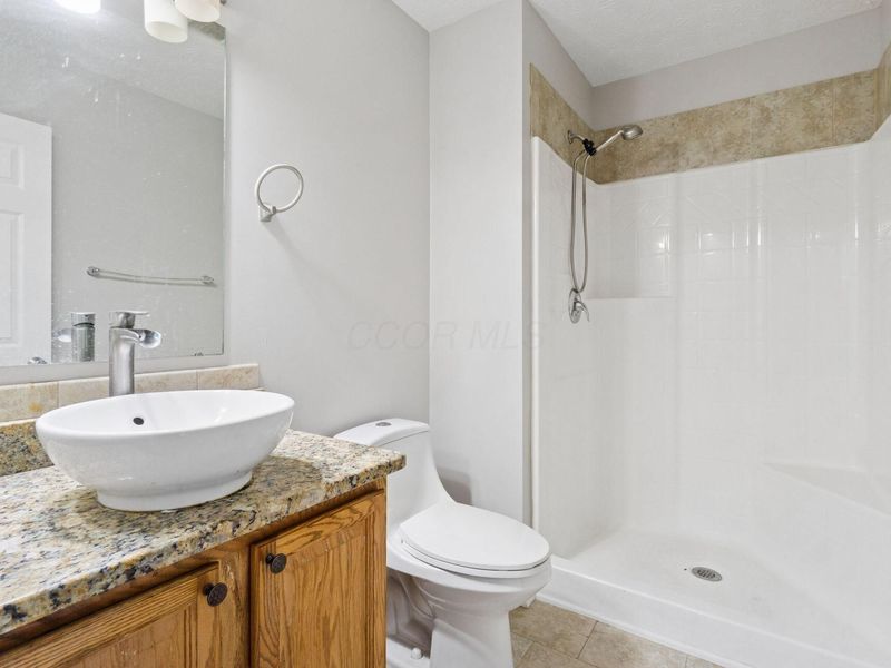 4215 Bowman Meadow Drive , Unit 14, Canal Winchester, OH 43110 Photo 18