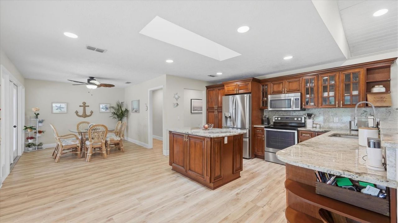 15127 Pennington Road, Tampa, FL 33624 Photo