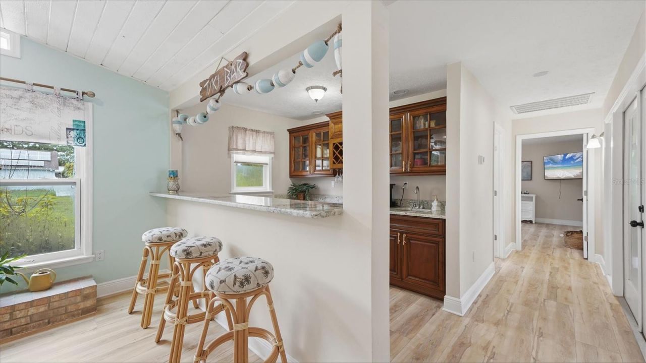15127 Pennington Road, Tampa, FL 33624 Photo