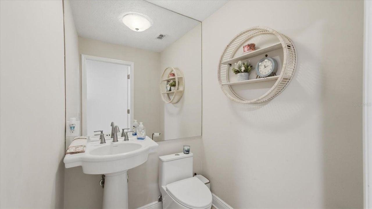 15127 Pennington Road, Tampa, FL 33624 Photo