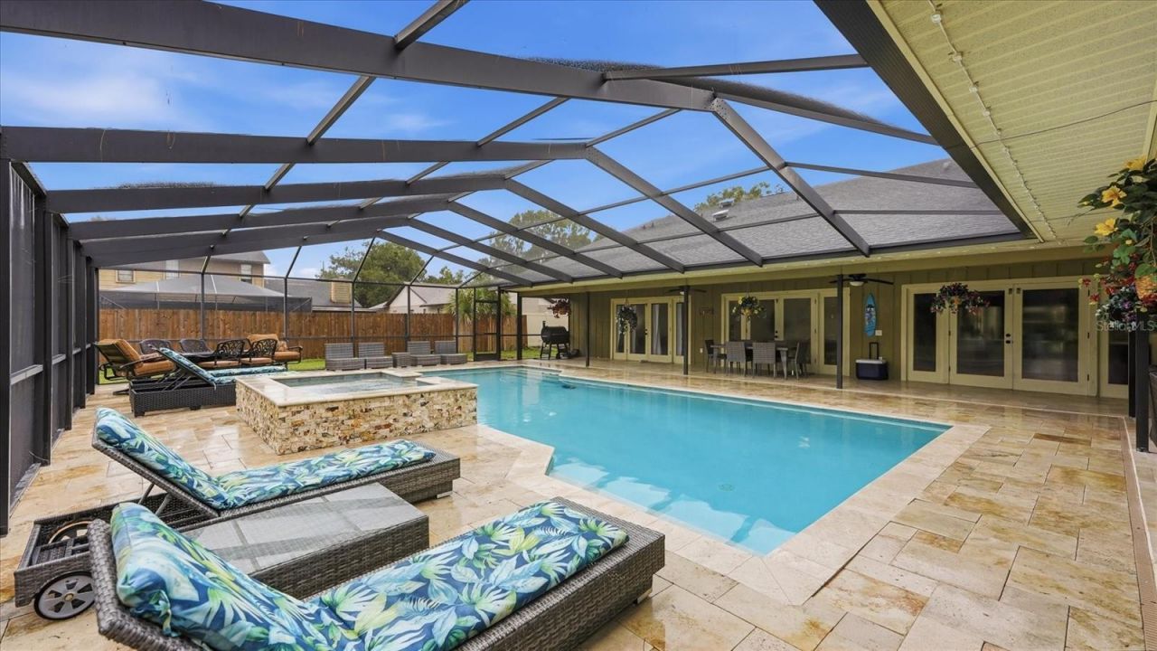 15127 Pennington Road, Tampa, FL 33624 Photo